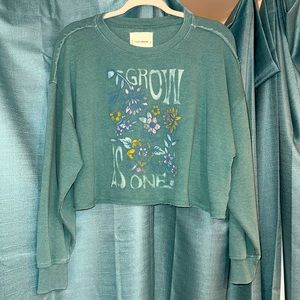 Lucky Brand Cropped Sweatshirt